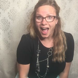 Meet your Posher, Toni